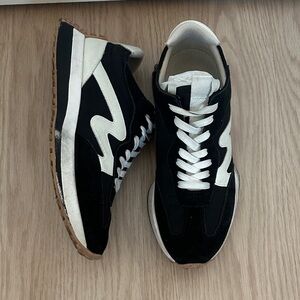 Steve Madden Campo Retro Runner Sneakers